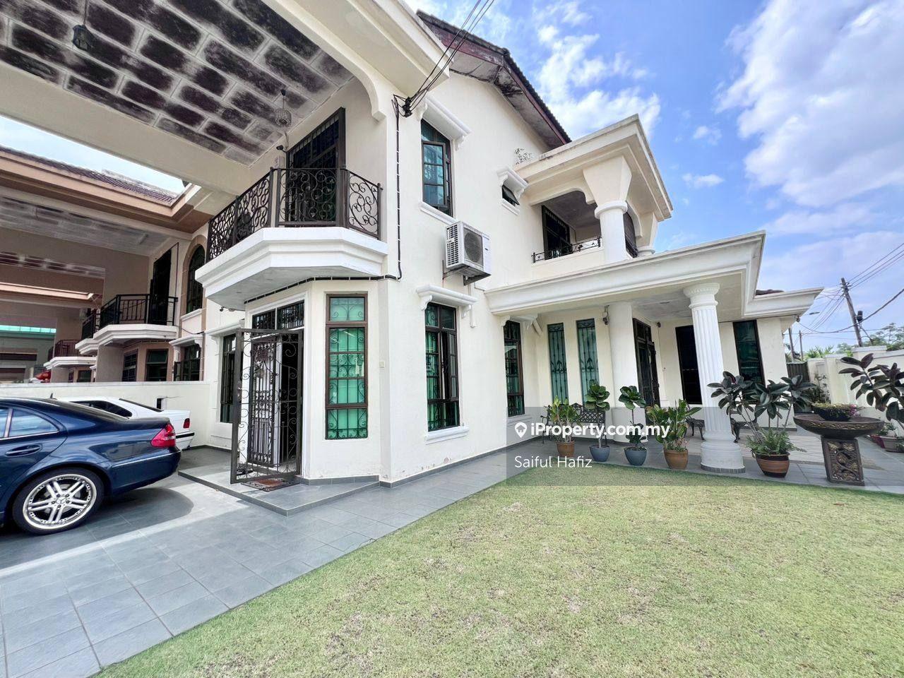 Corner Non Bumi 2 Storey Taman Ayer Keroh Heights, Ayer Keroh, Melaka
