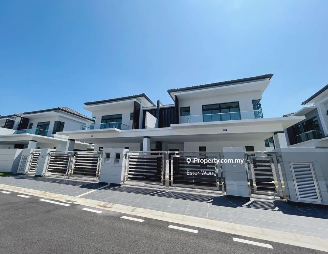IOI Gate B Aralia Semi-D Sale 