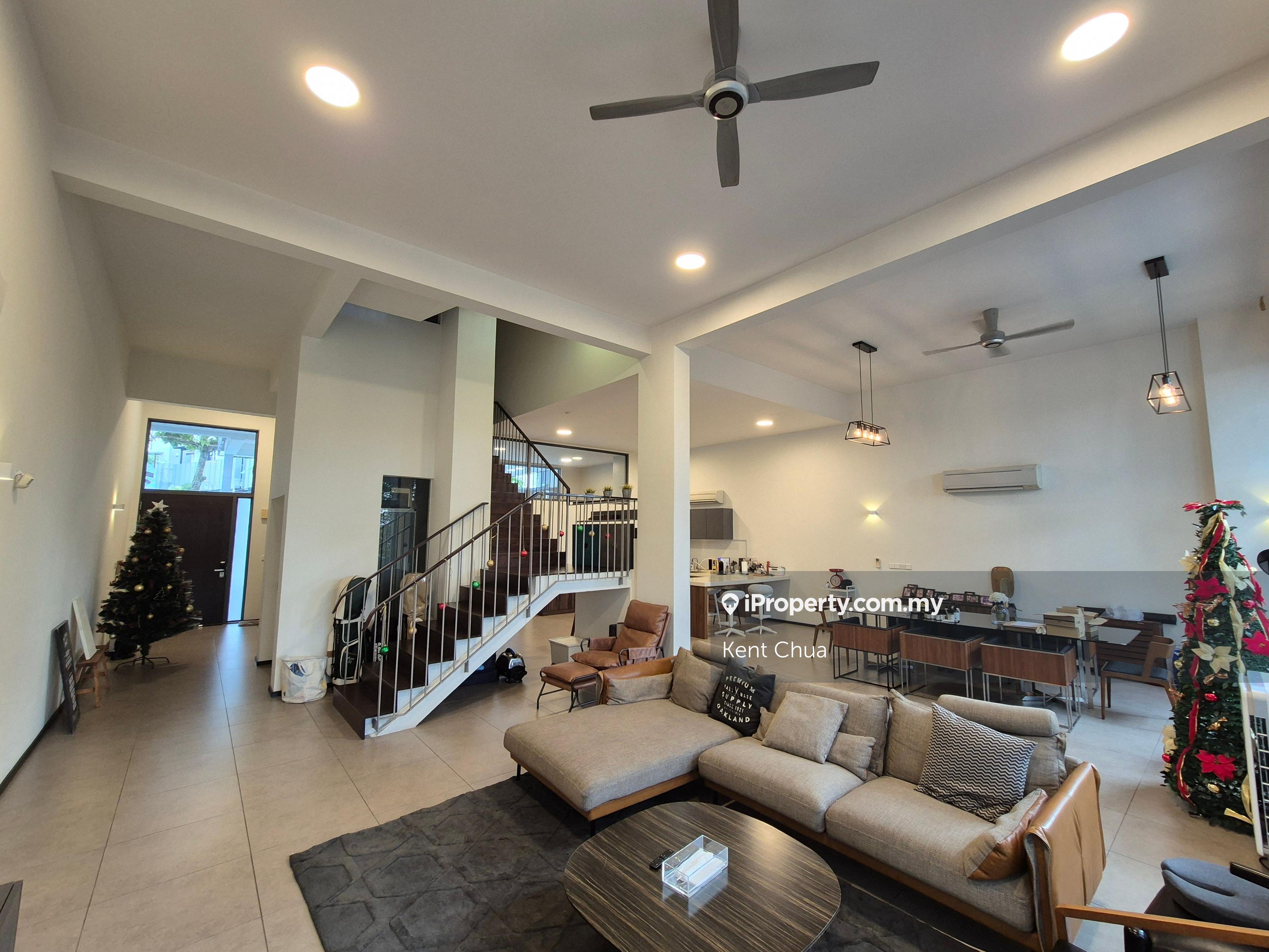 Limited 3sty Type D Luxury Terrace with private lift for sale!