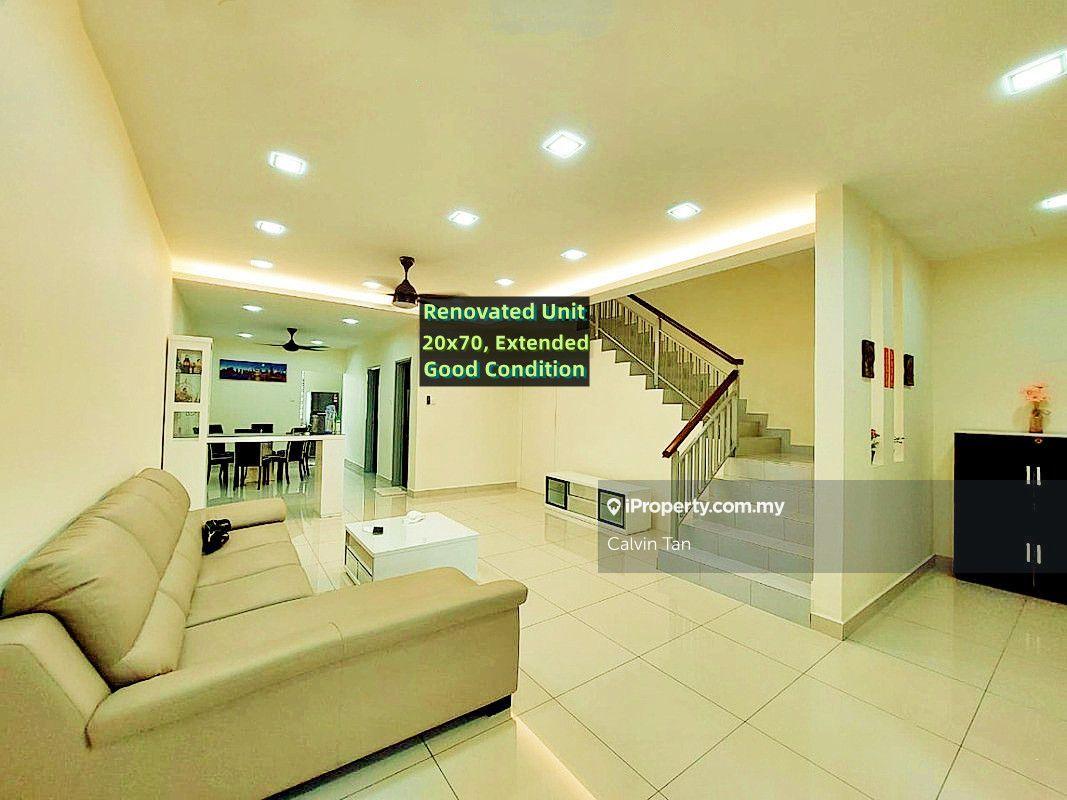 2 storey house, guarded, good conditon, renovated, kitchen extended
