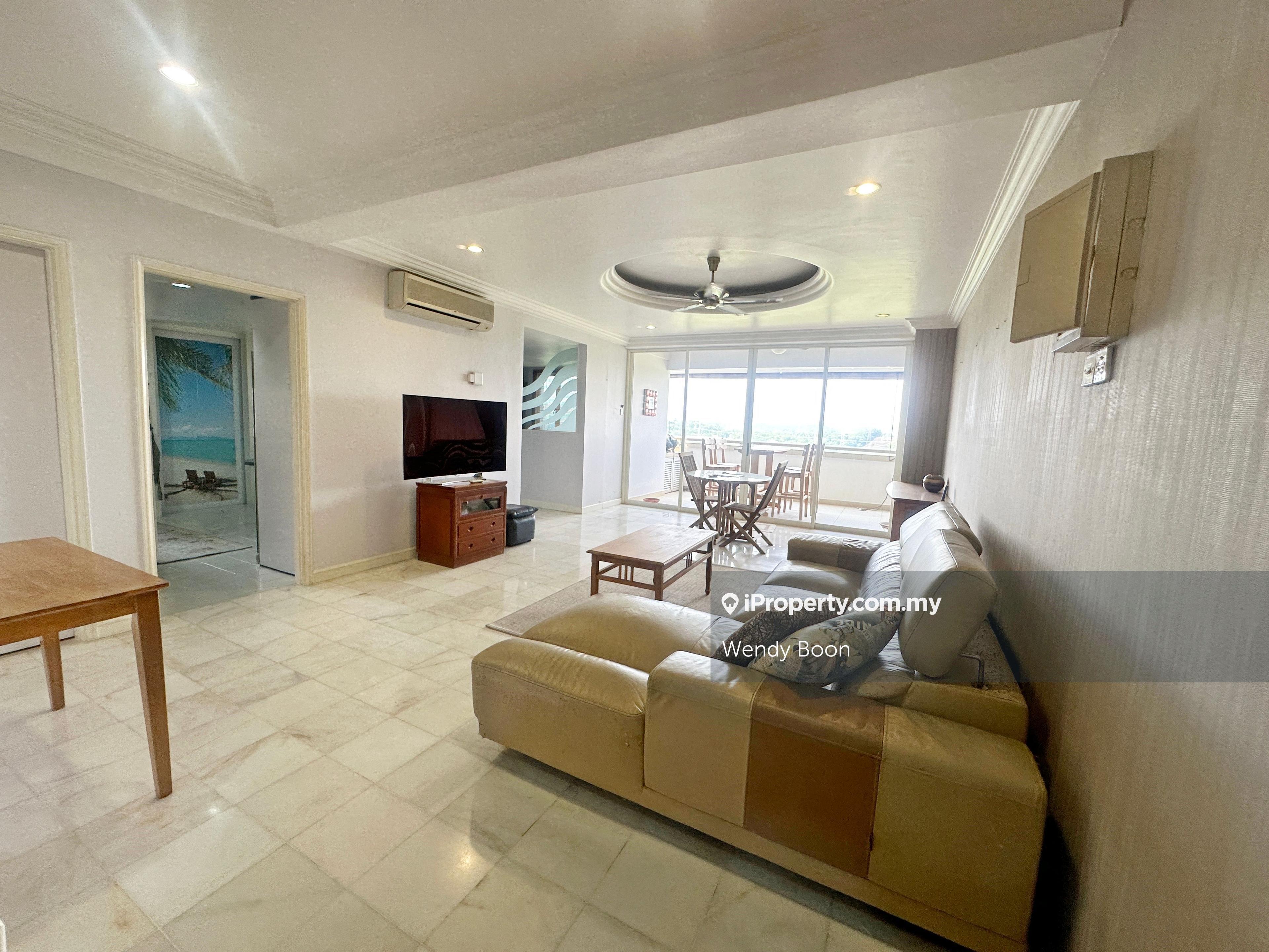 Penthouse, Golf course view