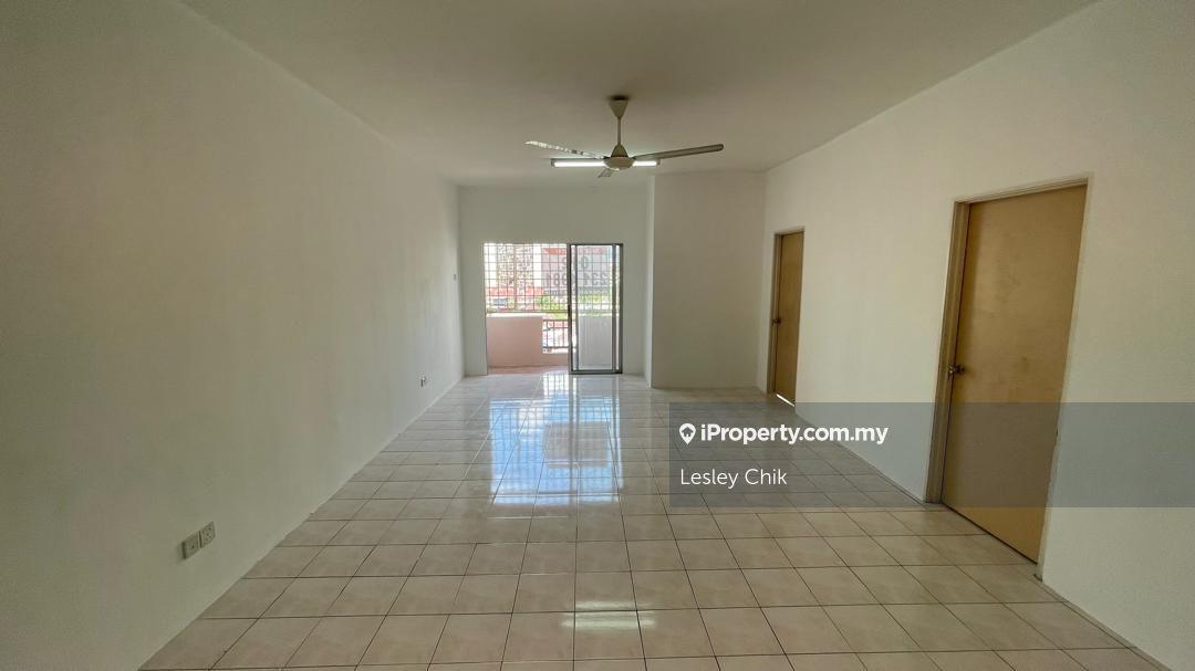 Merdeka Villa for Sale below market price end lot unit