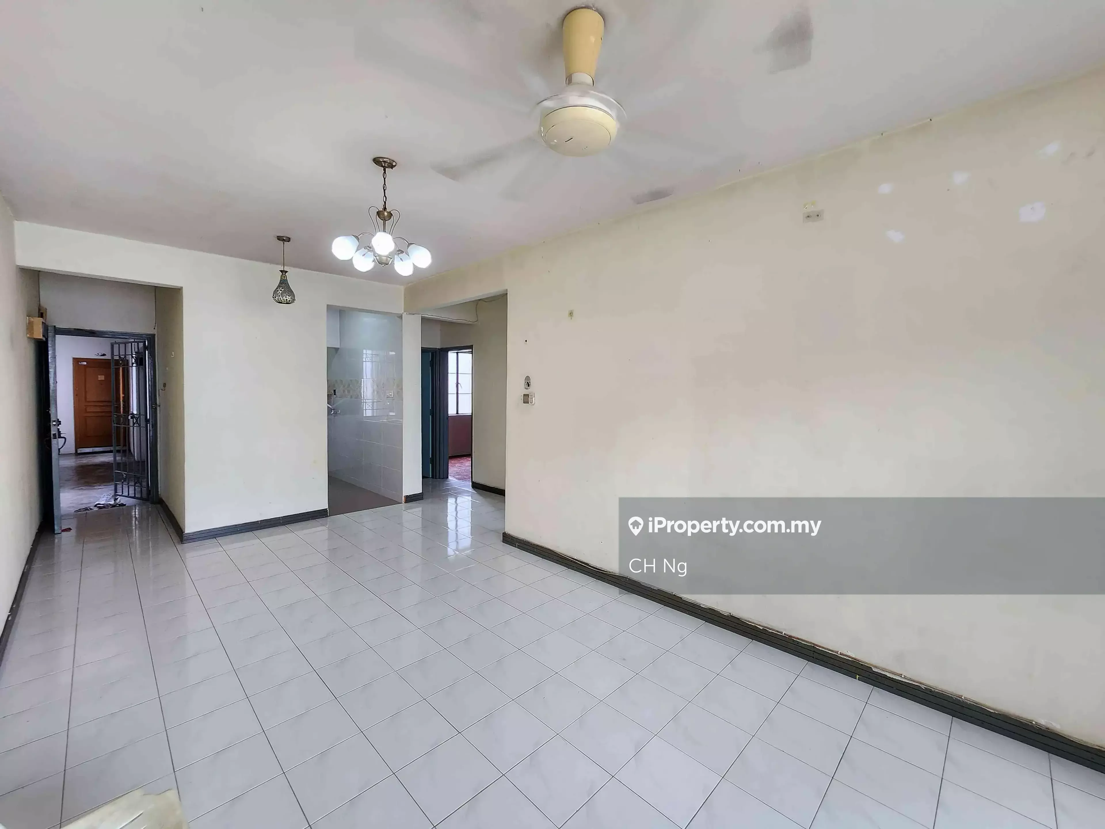Condominium at Sd Apartment Bandar Sri Damansara for Sale
