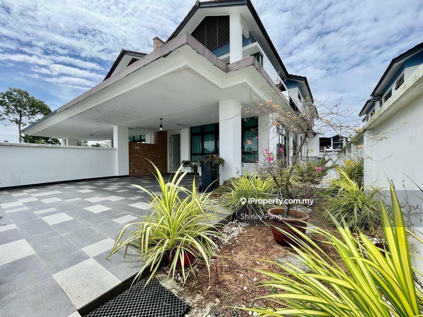 Eco Botanic Double Storey Cluster House For Rent