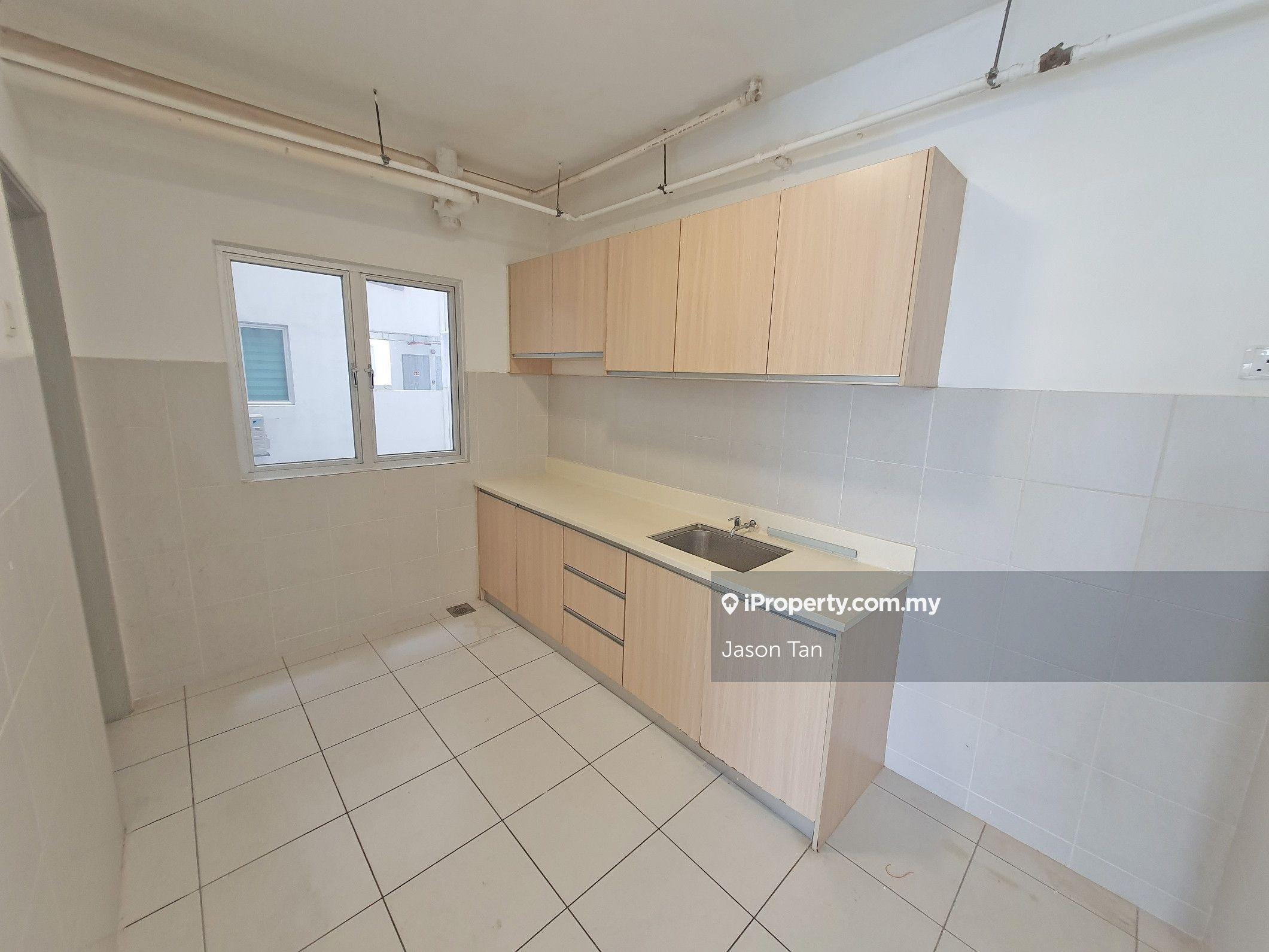 Pangsapuri Seri Utama, Part Furnish, 900sf, Unblock View, 2 Car Park
