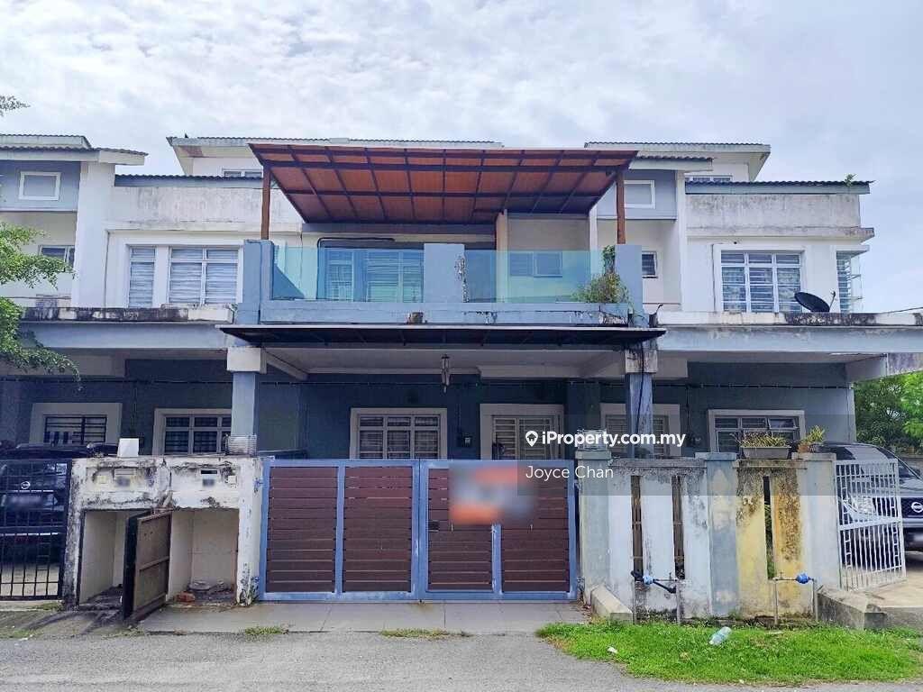 2 Storey Terrace House - Bandar Saujana Putra, Jenjarom, Selangor
