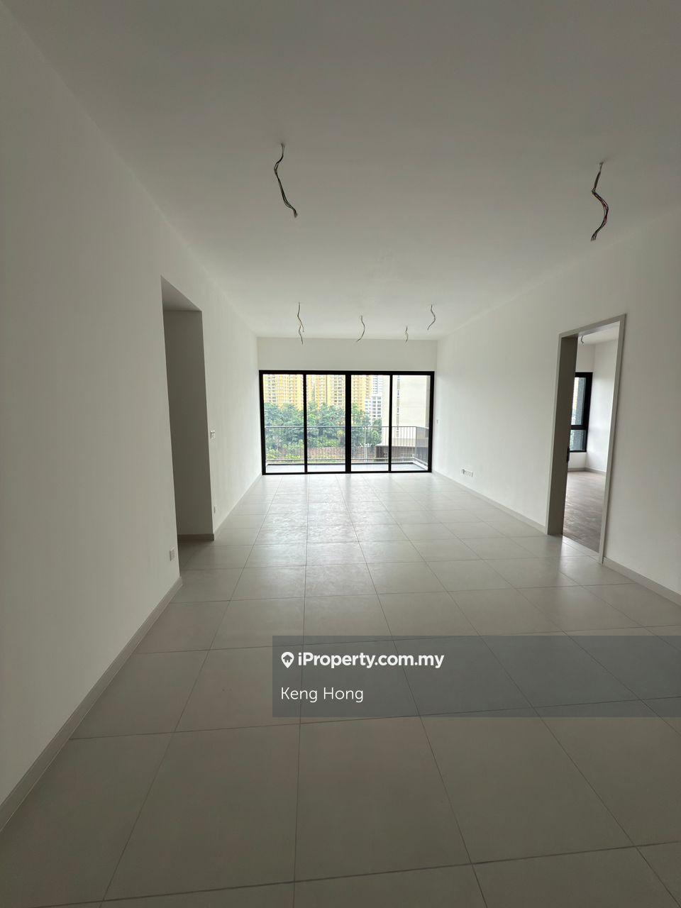 Alix Residence Dutamas @ North Kiara, Semi Furnish Freehold Low Floor