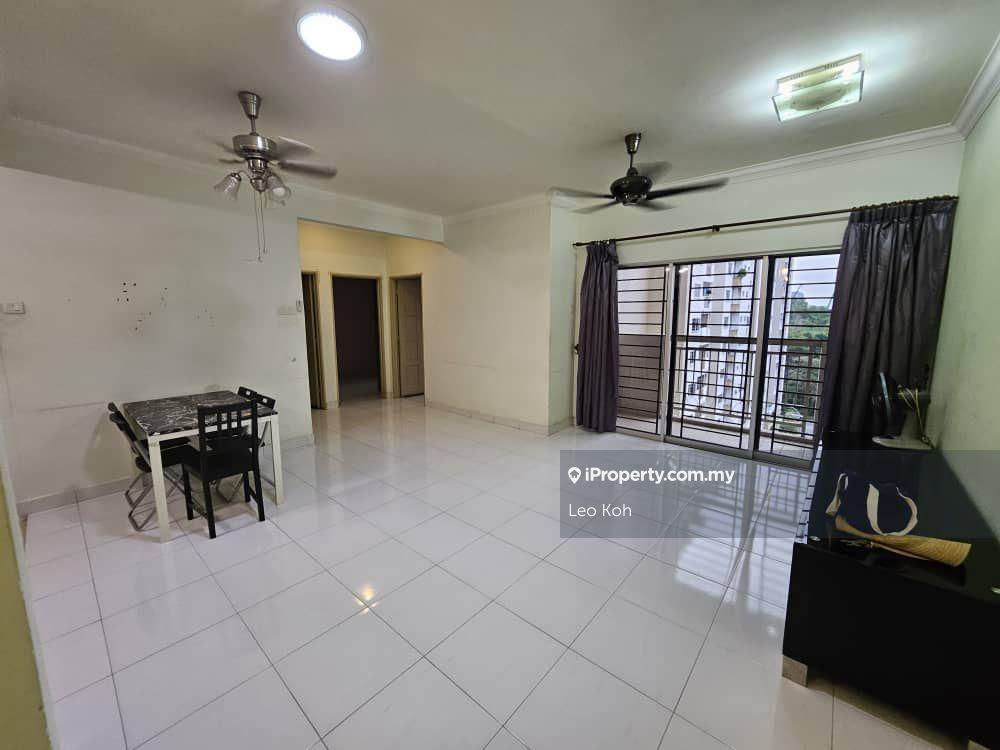 Renovated Move In Condition Villa Pavilion Taman Bukit Serdang