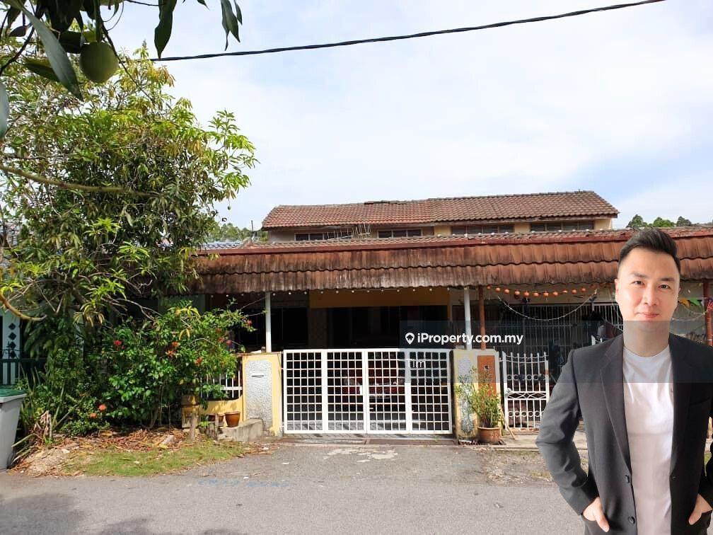 Near to Business Area. Kitchen Extended. Welcome View & Discuss