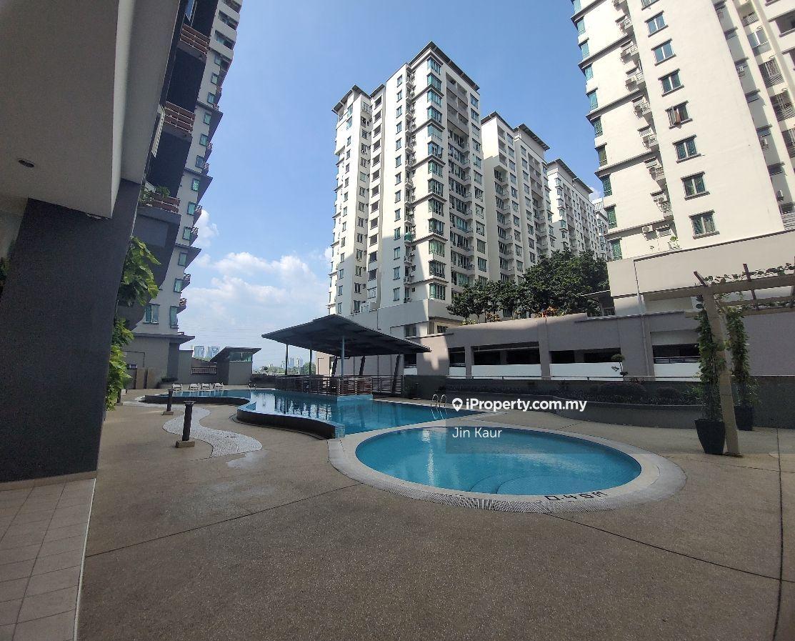 E-Tiara Condo