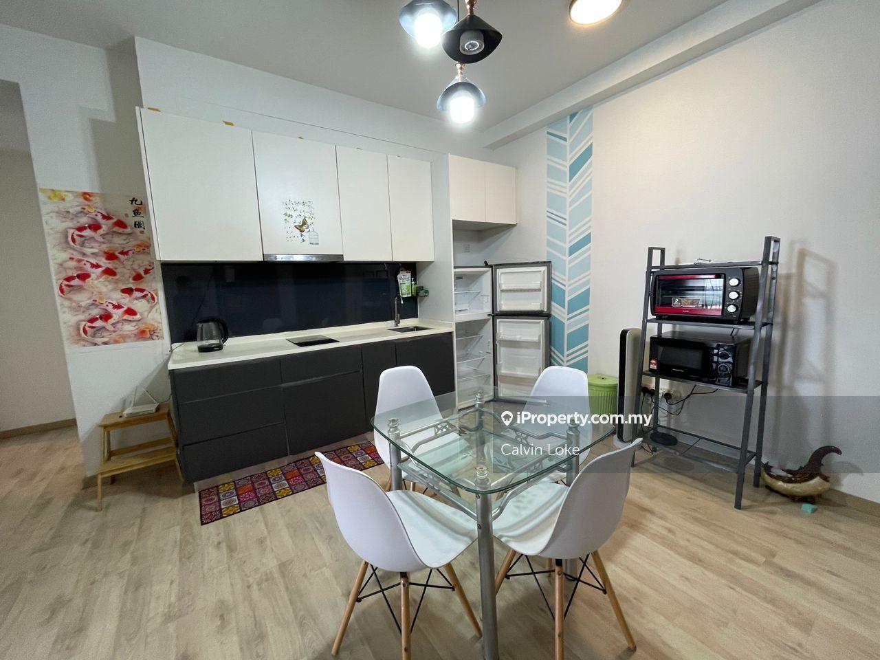 Emporis 3 Rooms Unit For Rent