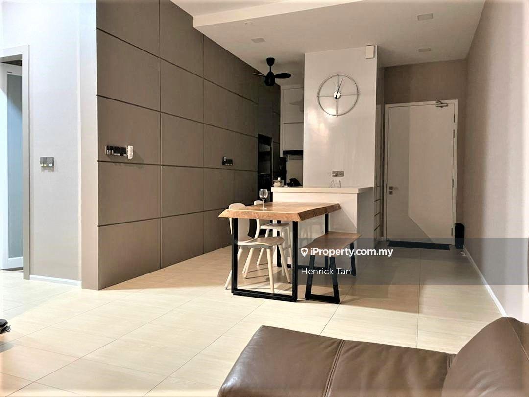 Fully Renovated, Move In Condition, Freehold, 2 car park