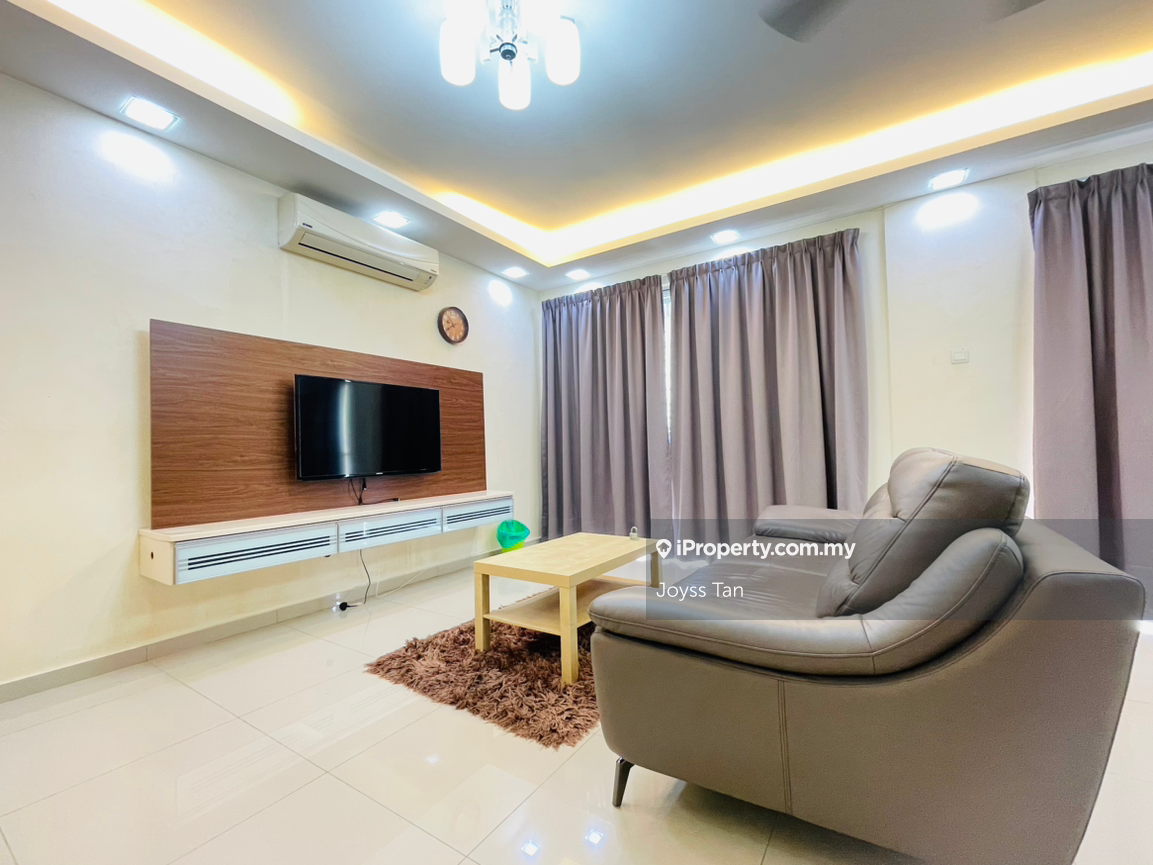 Pv15 semi furnished for Rent full air con