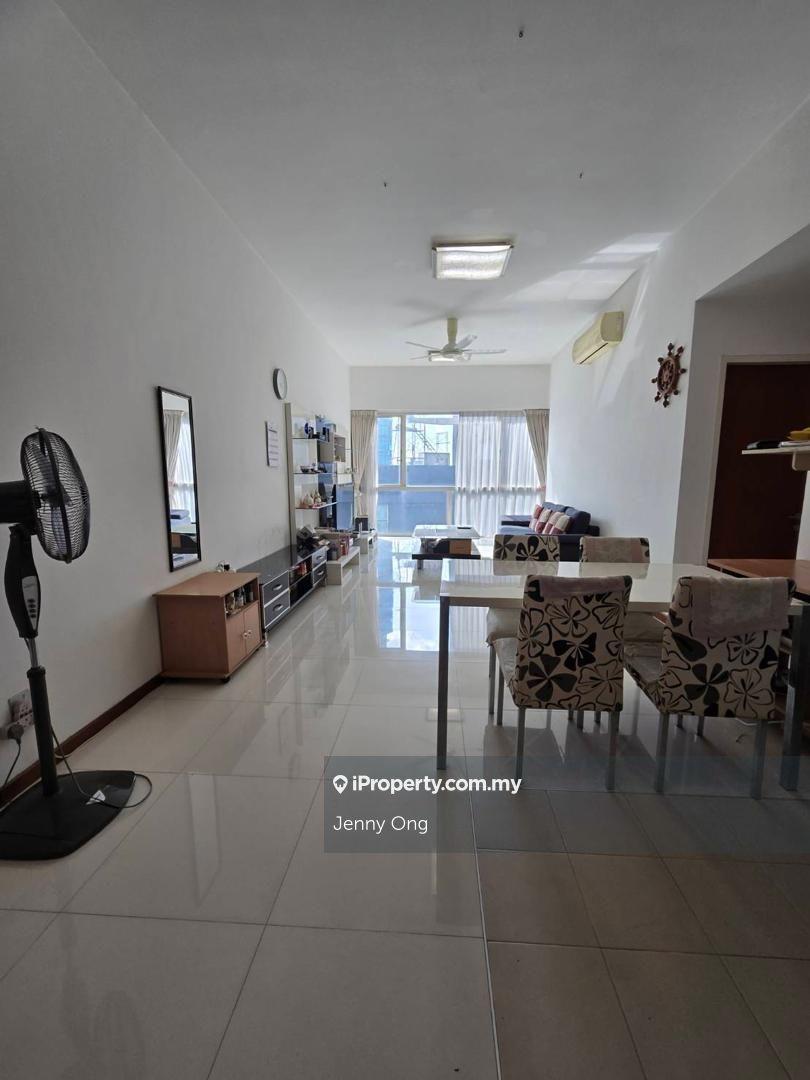 Cozy Suasana Sentral Loft For Sale!
