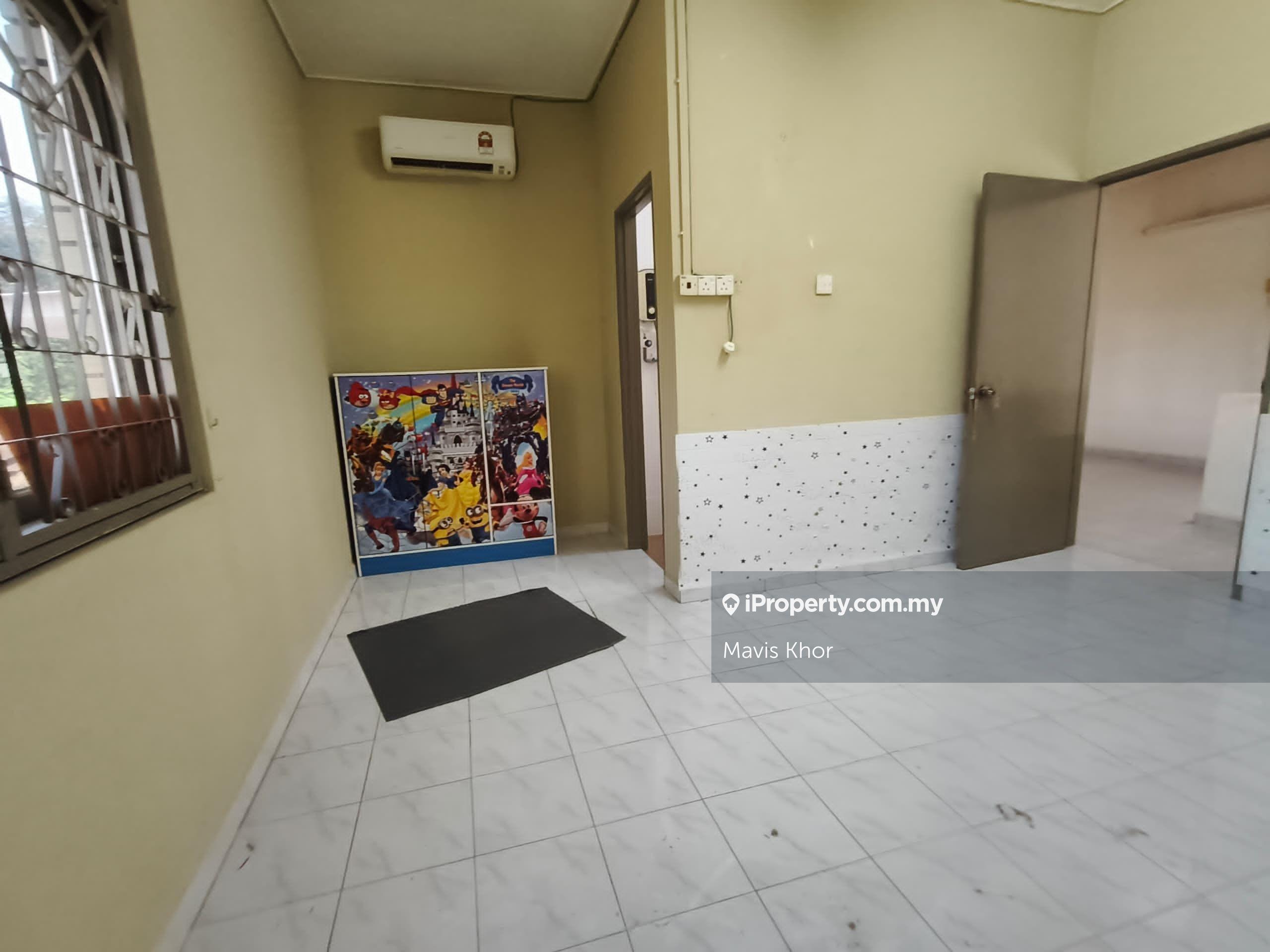 Taman Gemilang Ria Double Terrace House