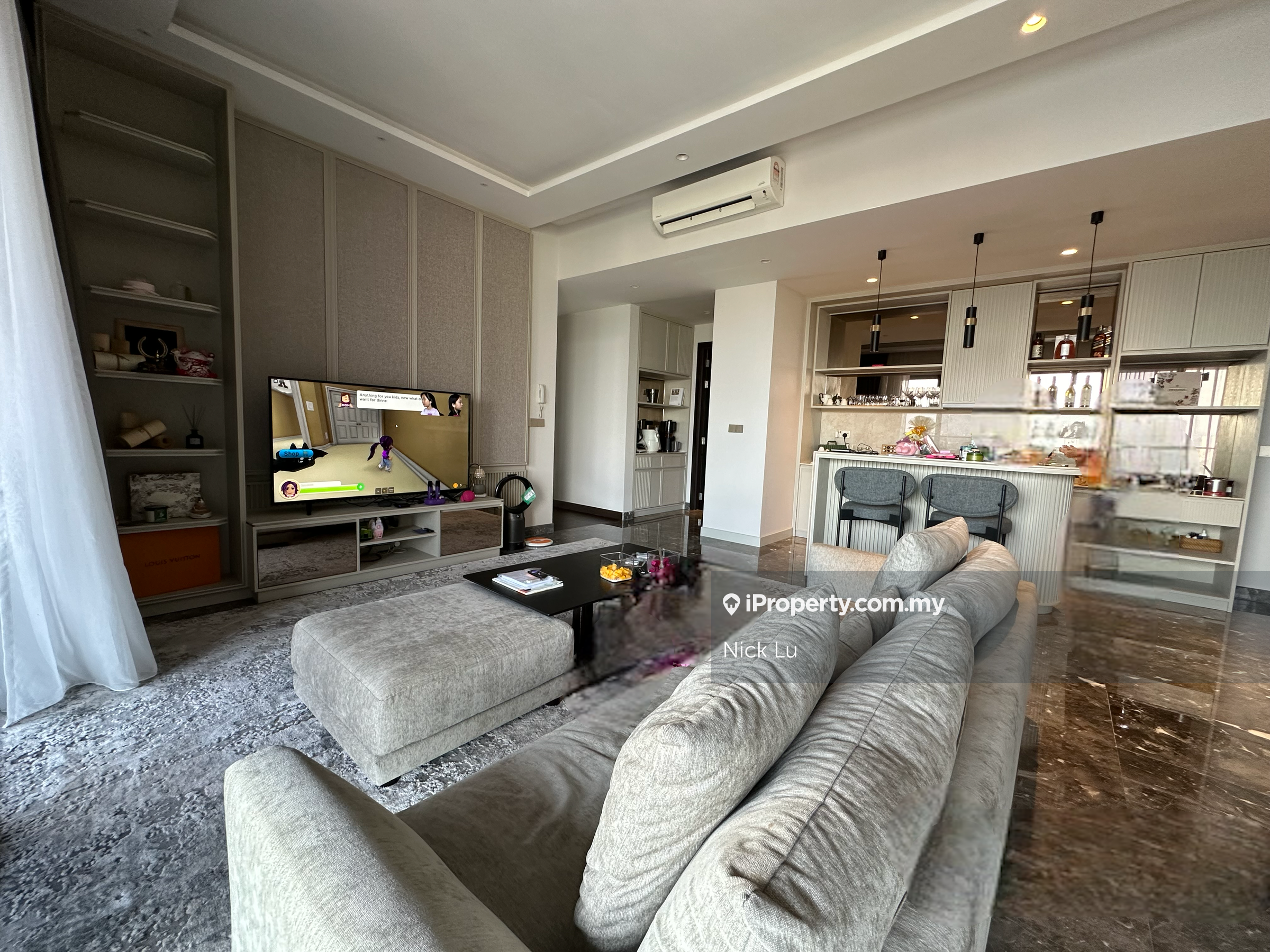 Luxury Modern Condominium for Sale