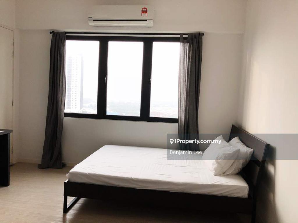The cheapest and nice unit in The Grand