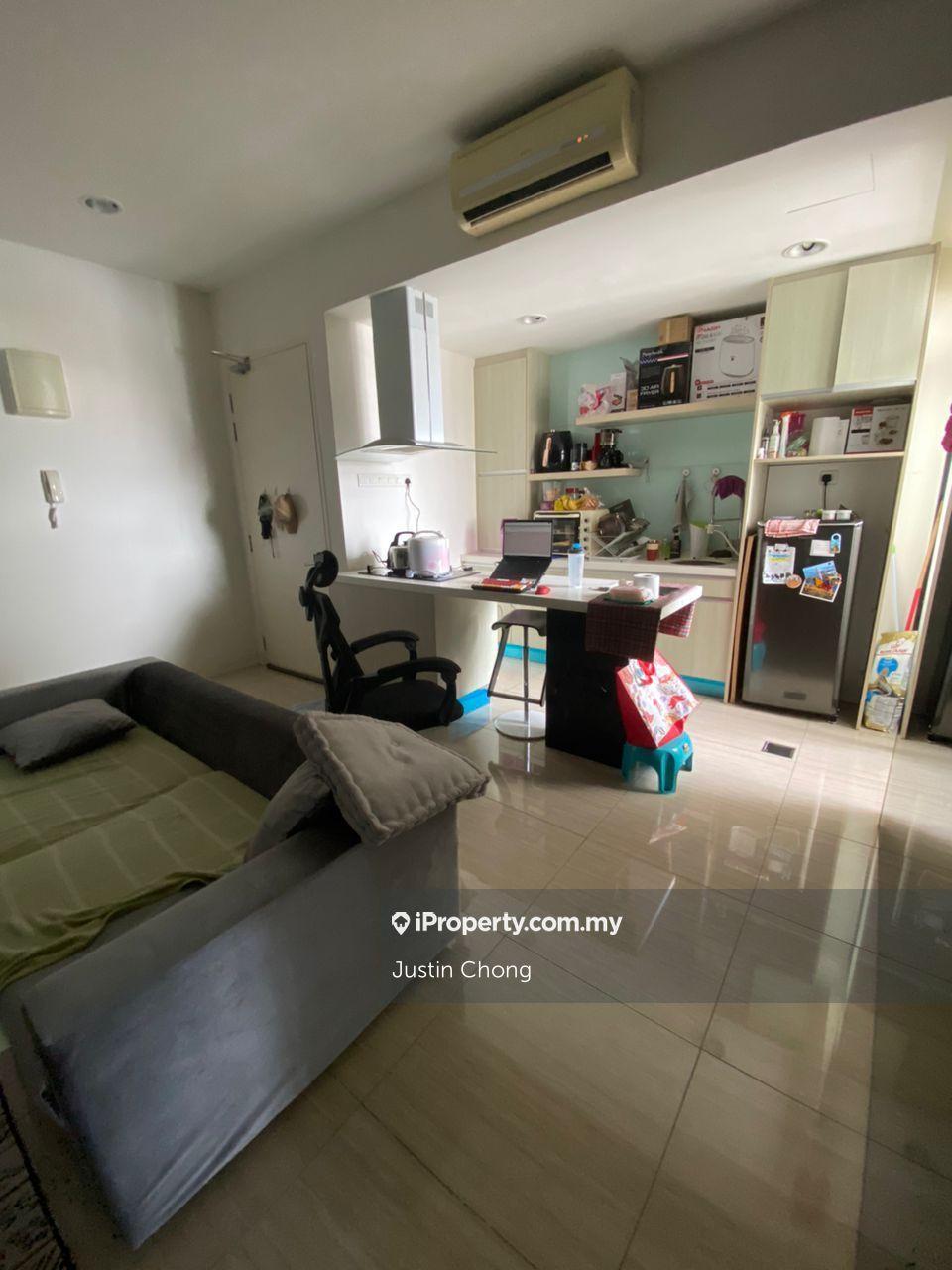 Nice studio & hassle-free rainy day with direct walkway LRT For Rent