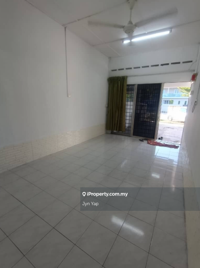 Galing Single Storey Terrace House For Sale
