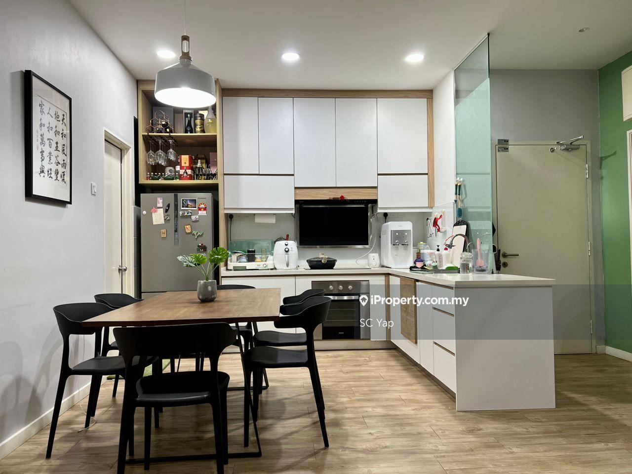 Lost Selling With Fully Renovated Unit 