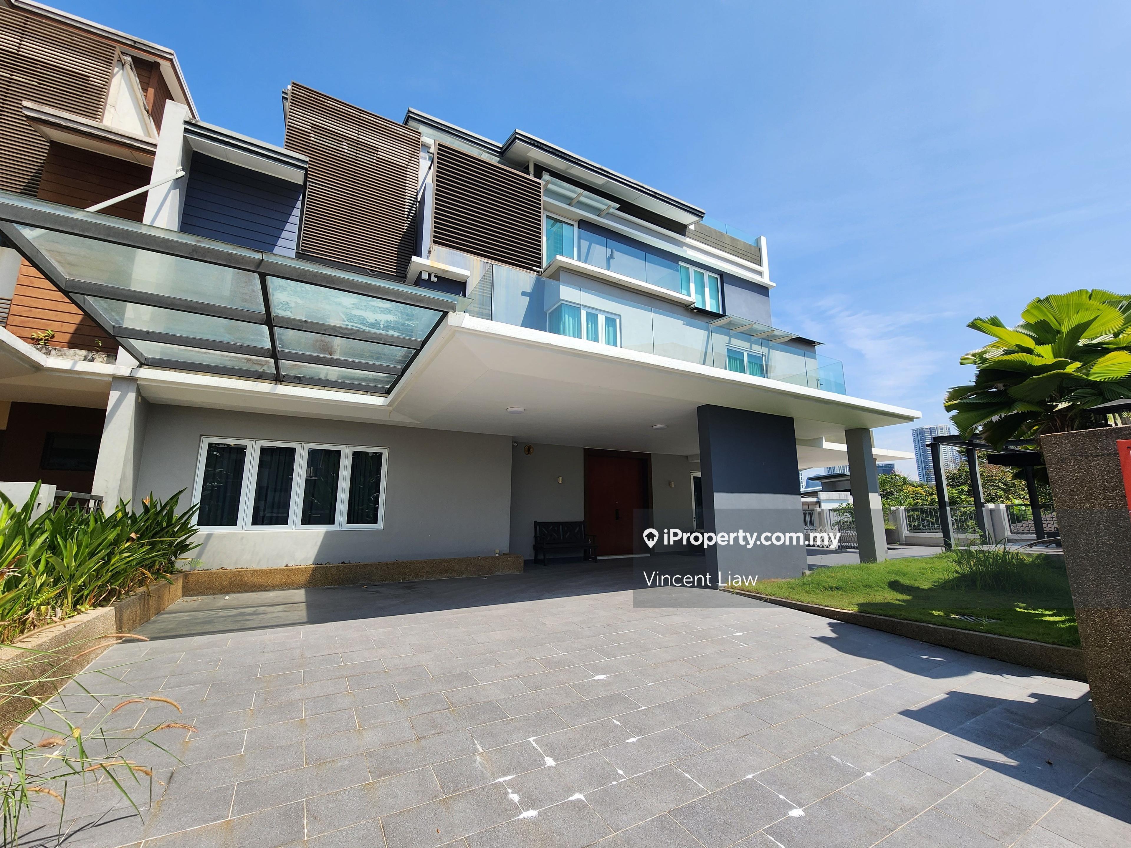 3 Storey Remodeled Semi-D (Tropicana Indah Resort Homes)