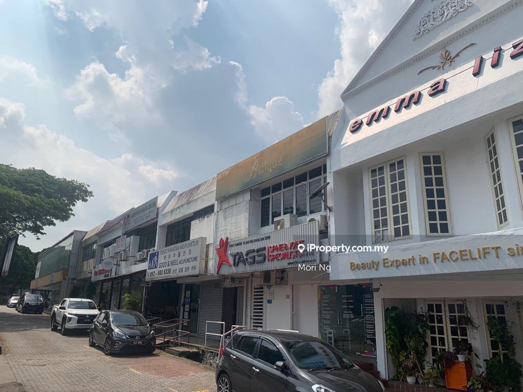 ROI 4% affordable commercial mature area ss17 subang Jaya 
