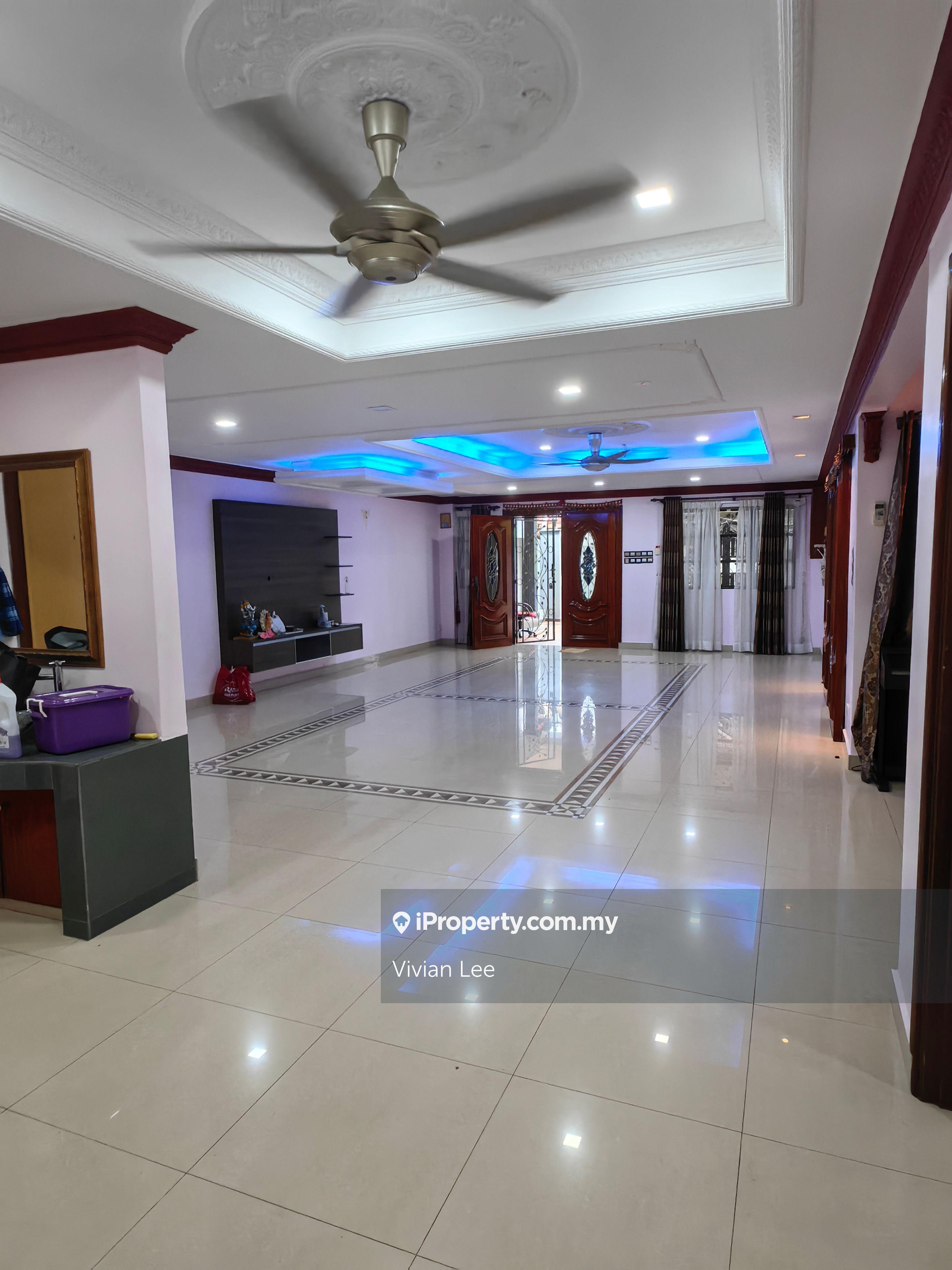 Bandar baru Selayang corner unit fully renovated 