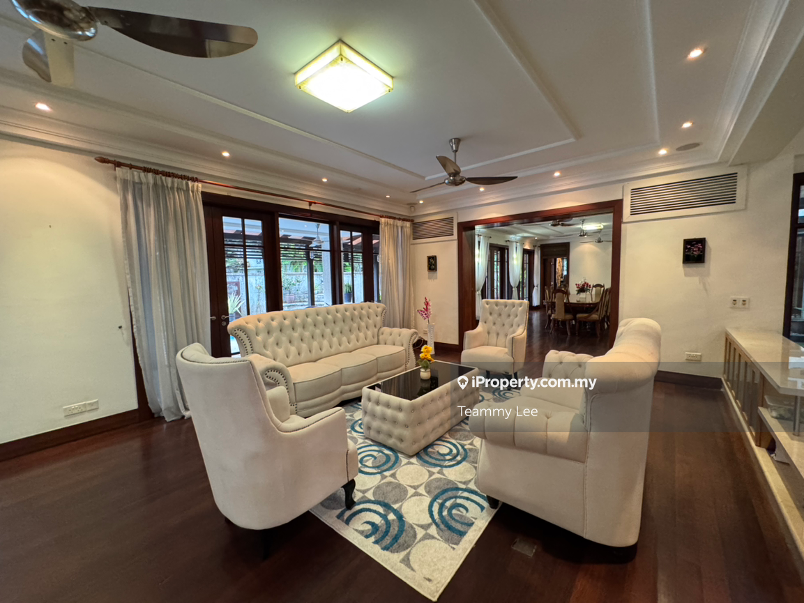 Luxurious 2-Storey Bungalow with KLCC View Private Pool Lorong Gurney