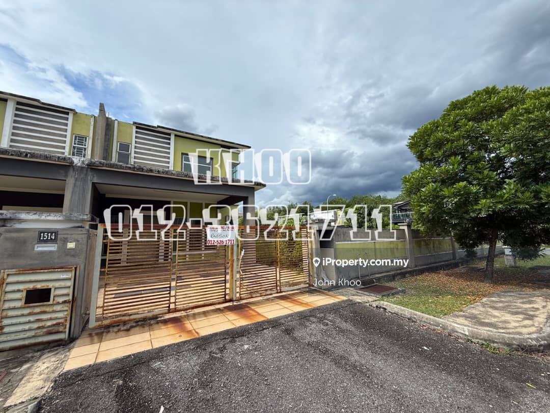 Semi d corner house in bandar warisan puteri,sikamat,seremban
