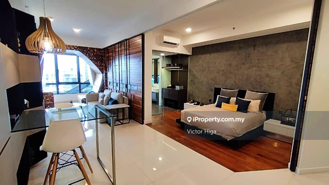 12% Return on Investment/Fully furnished/with strata title/ready condo