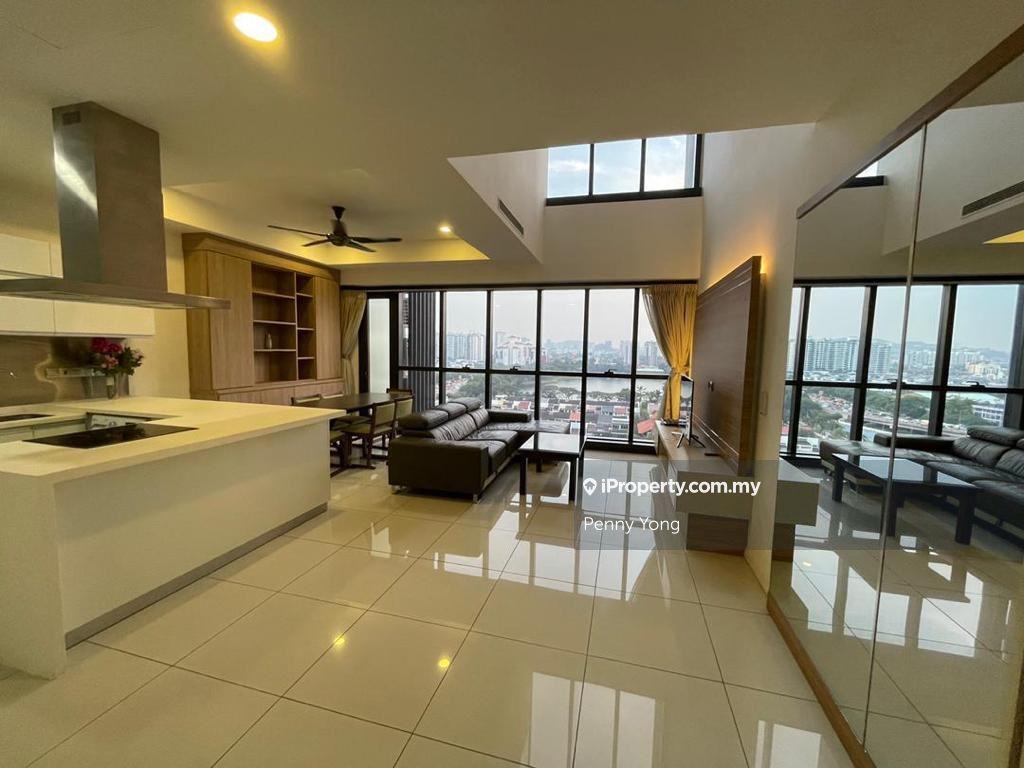 Good Location & lake view 