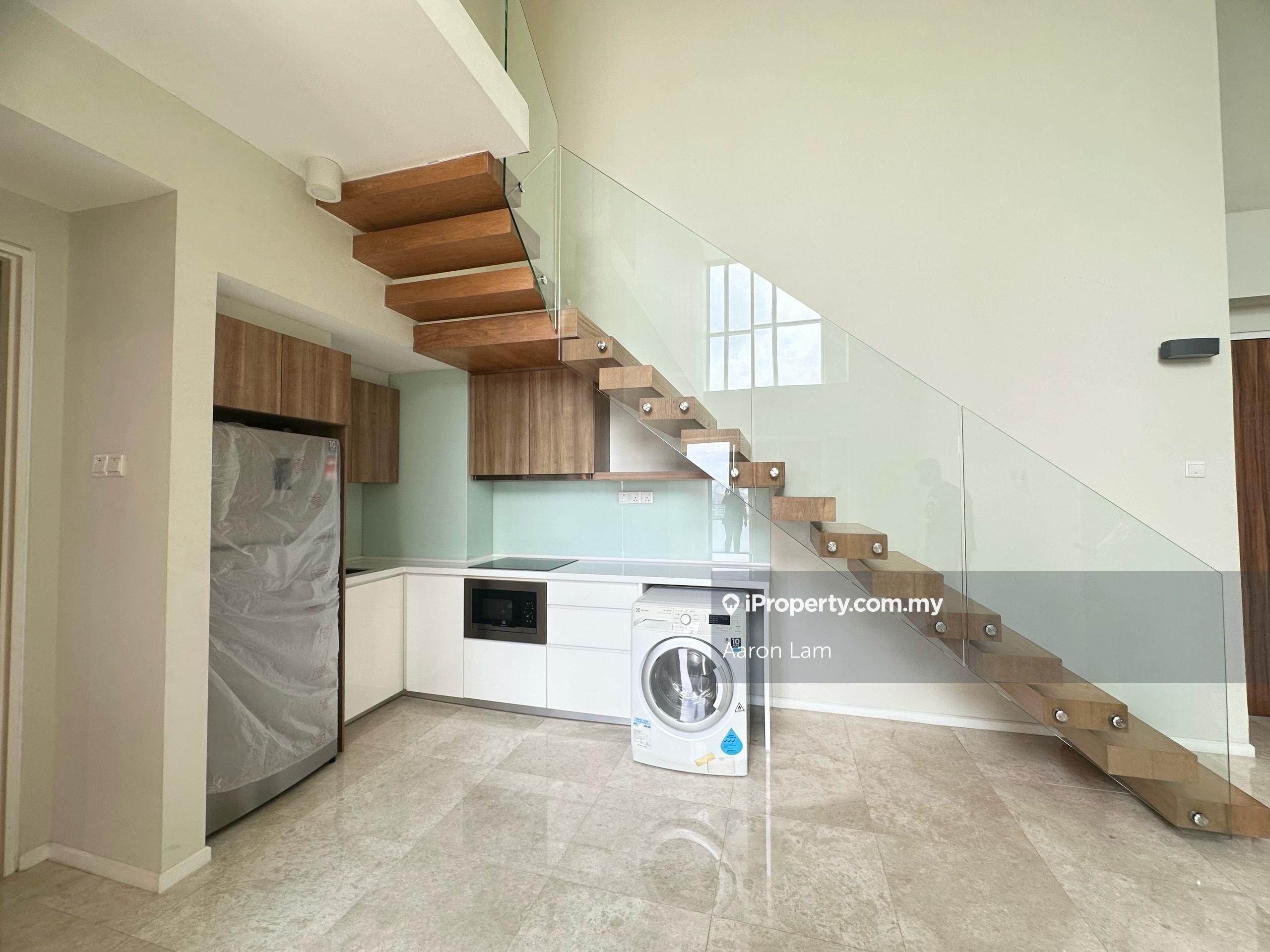 Brand New Duplex Unit at The Manhattan 2 Bedrooms