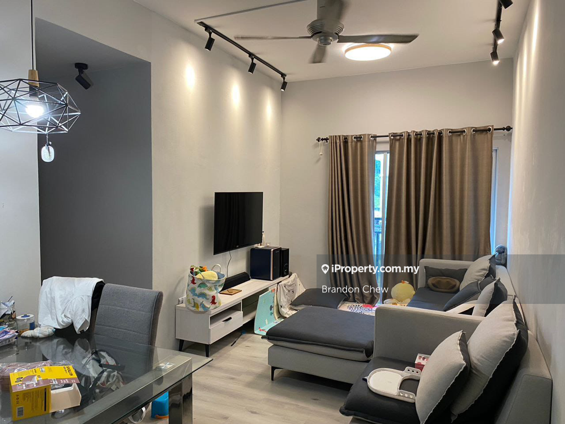 Courtyard Sanctuary Apartment 3 Bedroom Unit For Sale