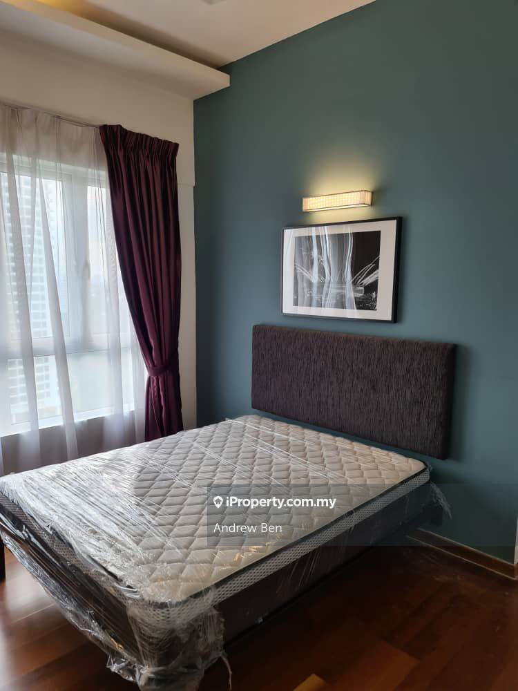 Gaya Bangsar Big Layout Unit For sale 