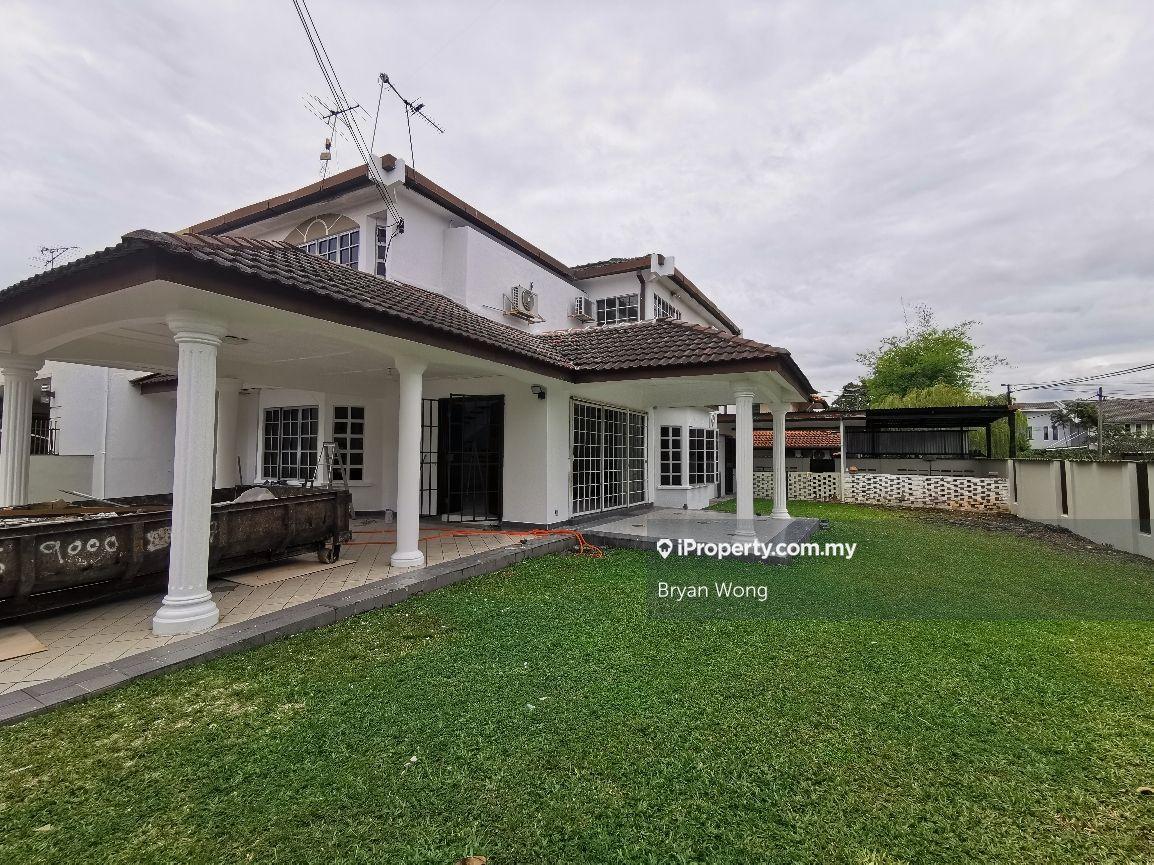 Terrace house for Sale