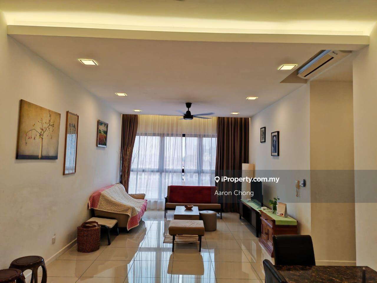 Le Pavilion Fully furnished Well Kept Condition Must View Puchong