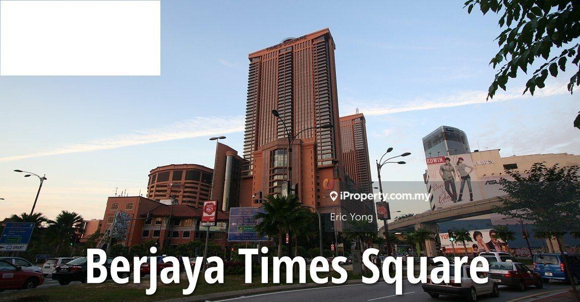 Value buy, prime location, near golden triangle, mrt, lrt, monorail