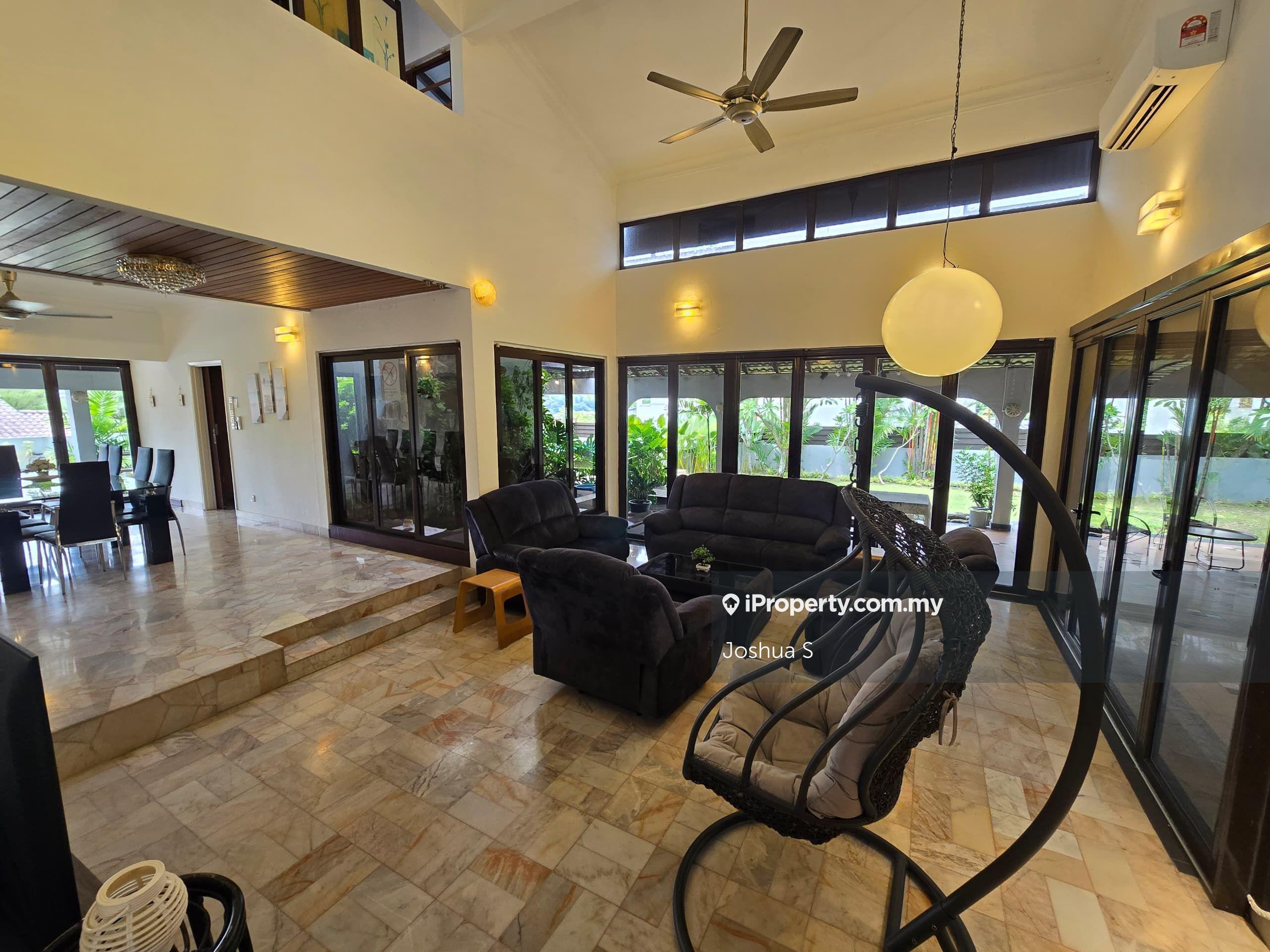 2 Storey Tropical Bungalow with unblocked KL Skyline view @ Bangsar