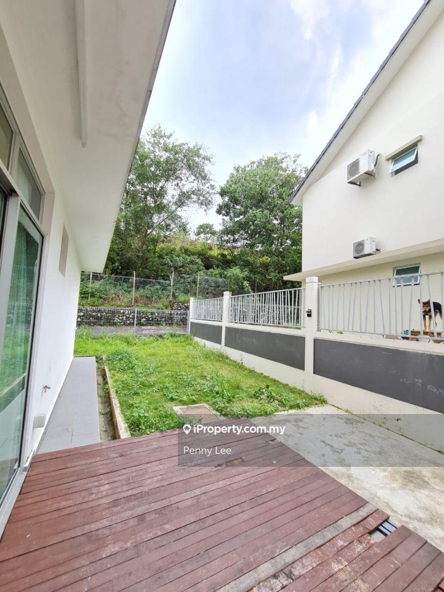 Cheapest Semi D next to Horizon Hills