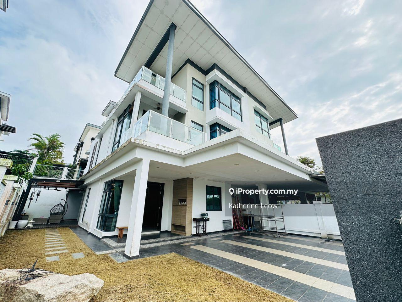 3-Storey Semi-D House The Cove Horizon Hills