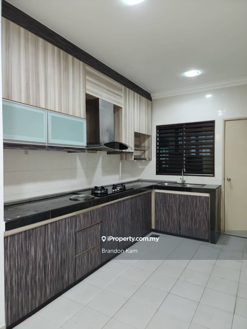 S2 Double Storey House For Rent