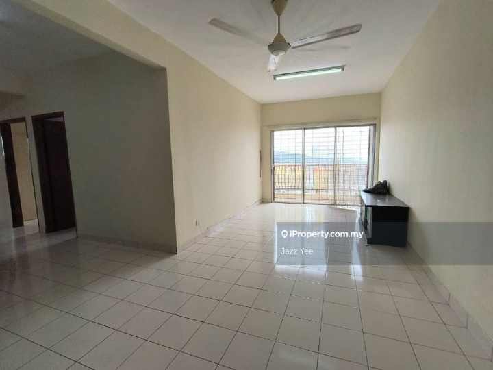 Hot! Casa Puteri Condominium, Bandar Puteri Puchong for Sale