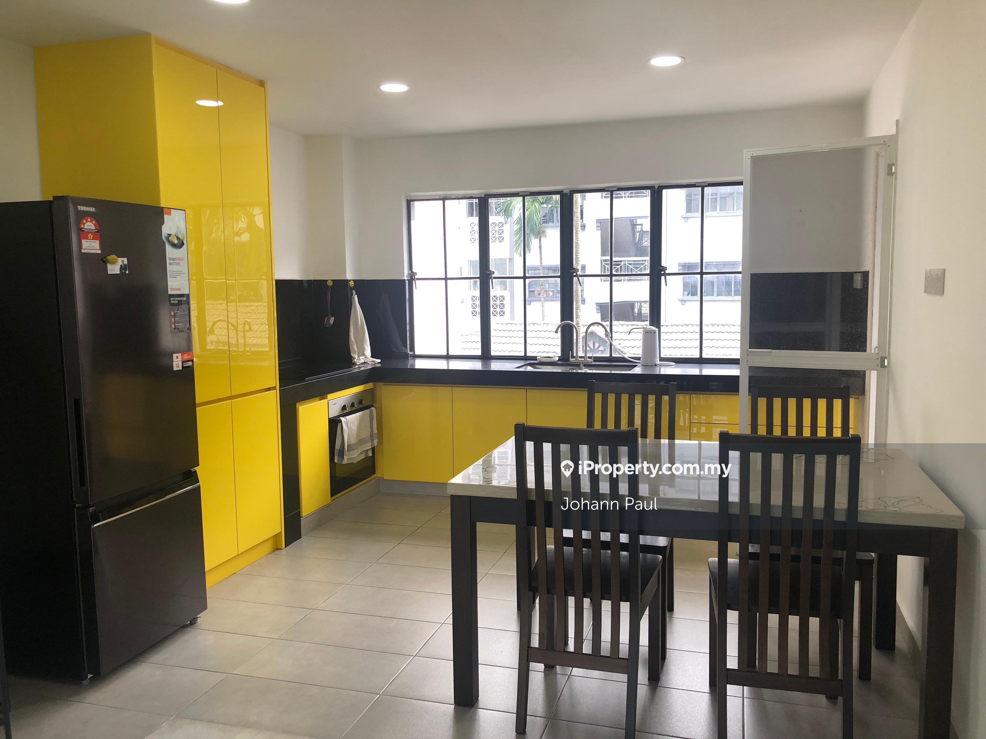 Fully renovated unit at Tiara Damansara for Sale