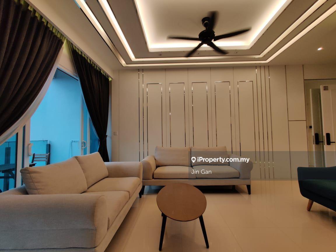Fully furnished 3 plus 1 bedroom unit