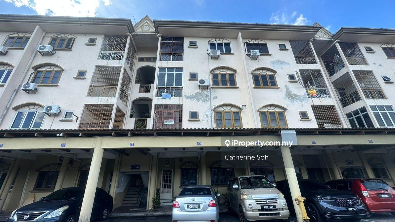 Klebang Golden Shower Condominium Lvl 2 For Sale