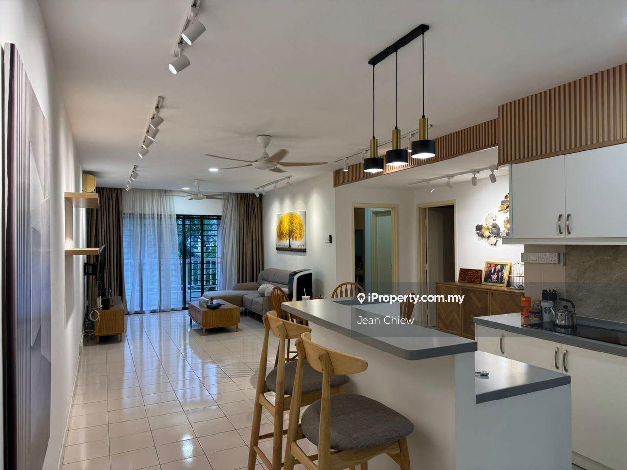 Modern interior design pool facing unit in Sri Putramas