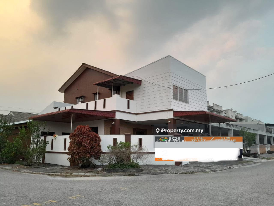 Klebang Ria Double Storey Corner House For Sales