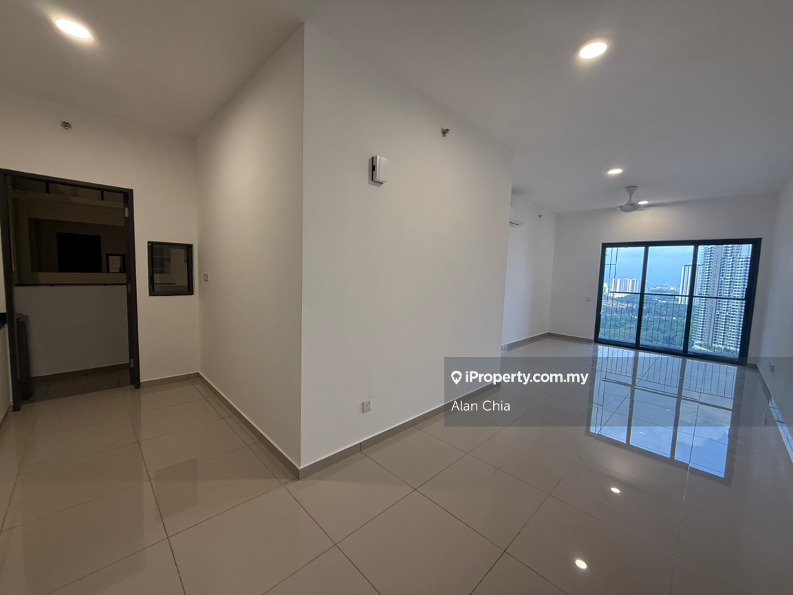 Brand new d quince 3 bedroom actual unit with partly furnish