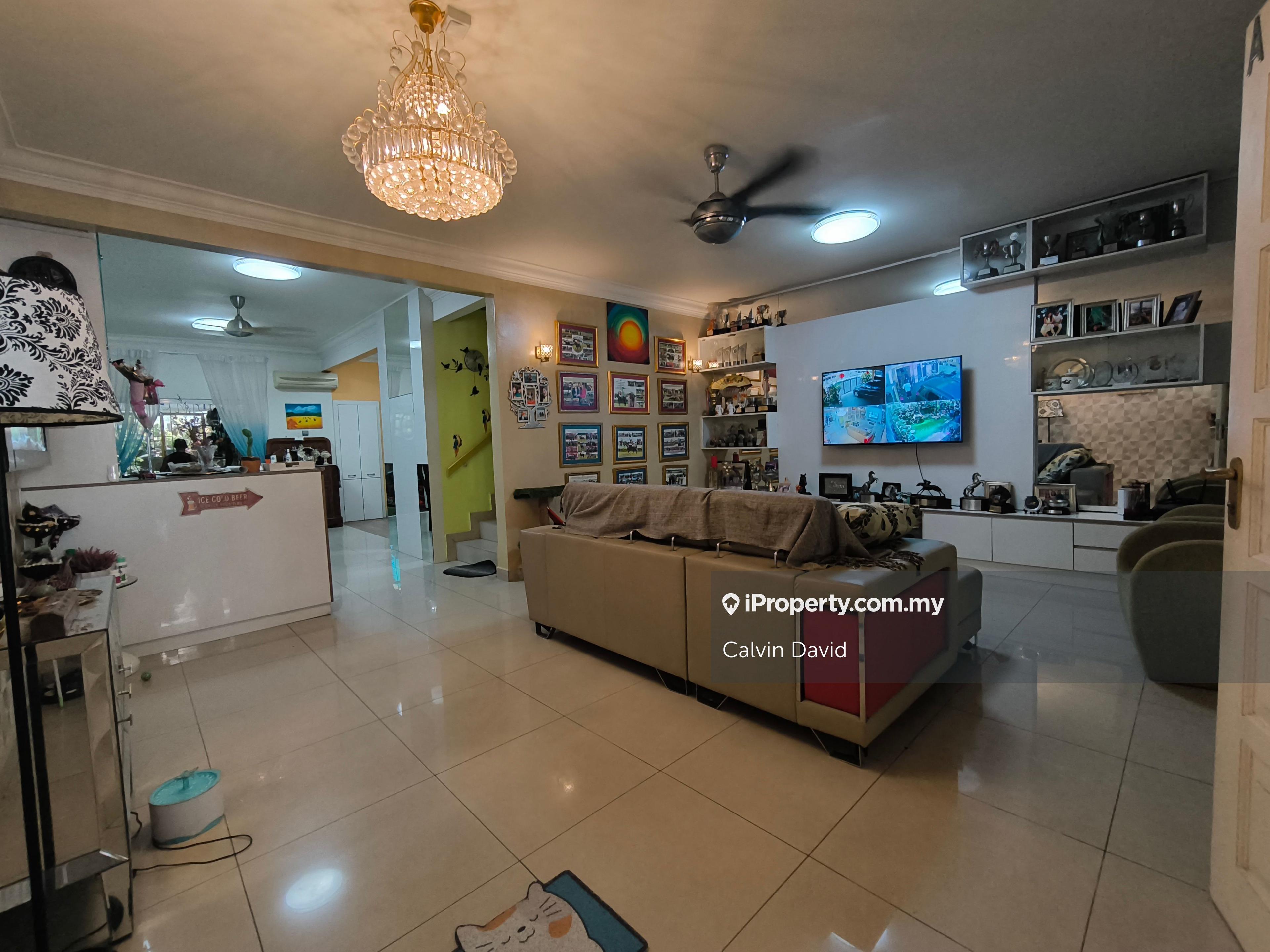 Beautifully Extended & Renovated Kinrara Mas 3 Sty House Bukit Jalil