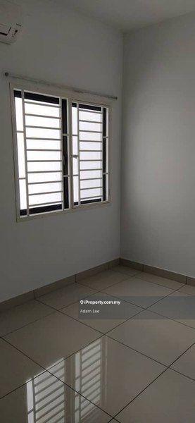 Below Market Value @ Oasis 1 @ Many Unit On Hand